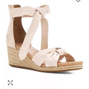 SOLDWomen's Yarrow Espadrille Wedge Sandals